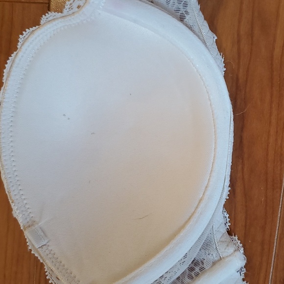 Exhilaration Strapless Lace Push-up Bra in Cream in SIZE 34B EUC - Picture 4 of 5